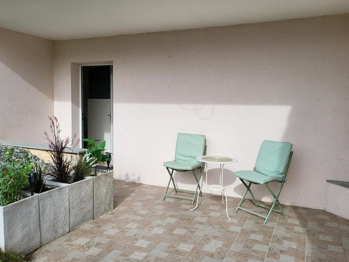 Studio Des Fontanettes Miege ภายนอก รูปภาพ